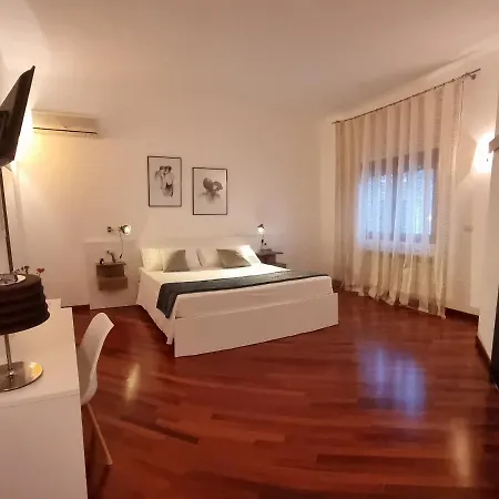 Vittoria *